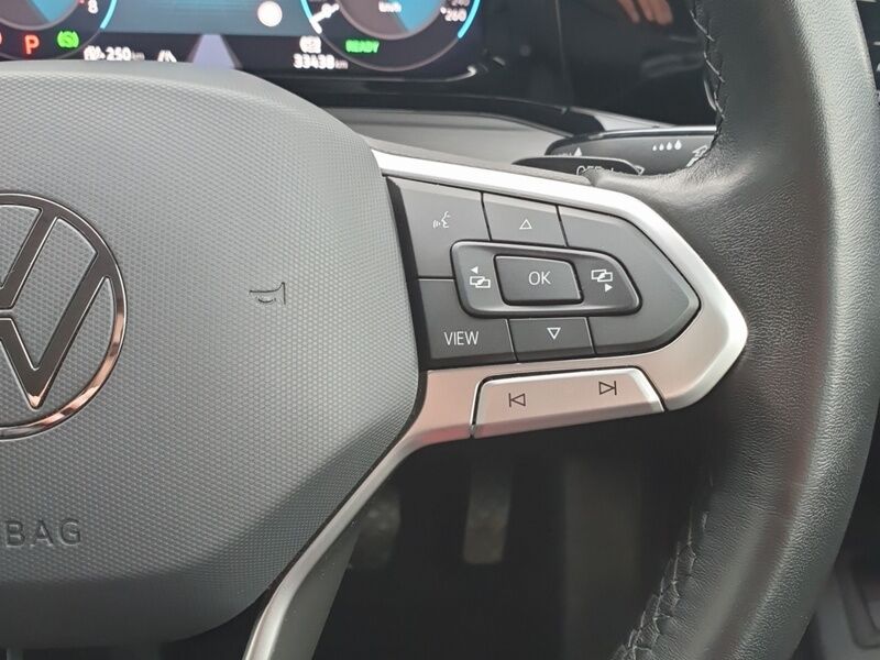 More views of Volkswagen Golf