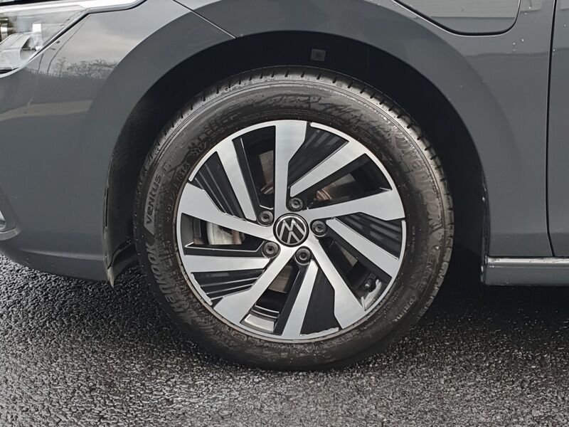 More views of Volkswagen Golf