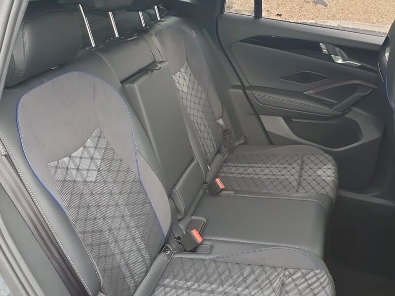 More views of Volkswagen Tiguan