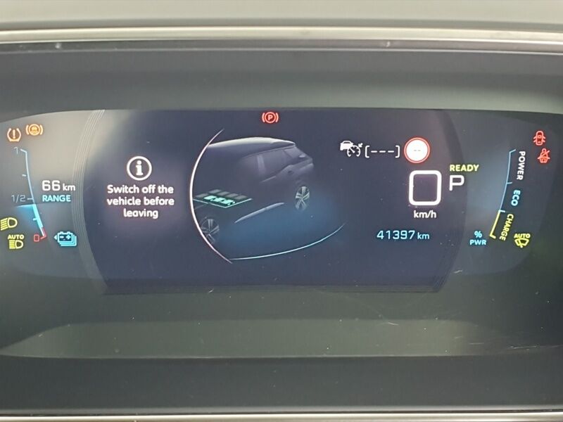 More views of Peugeot 2008