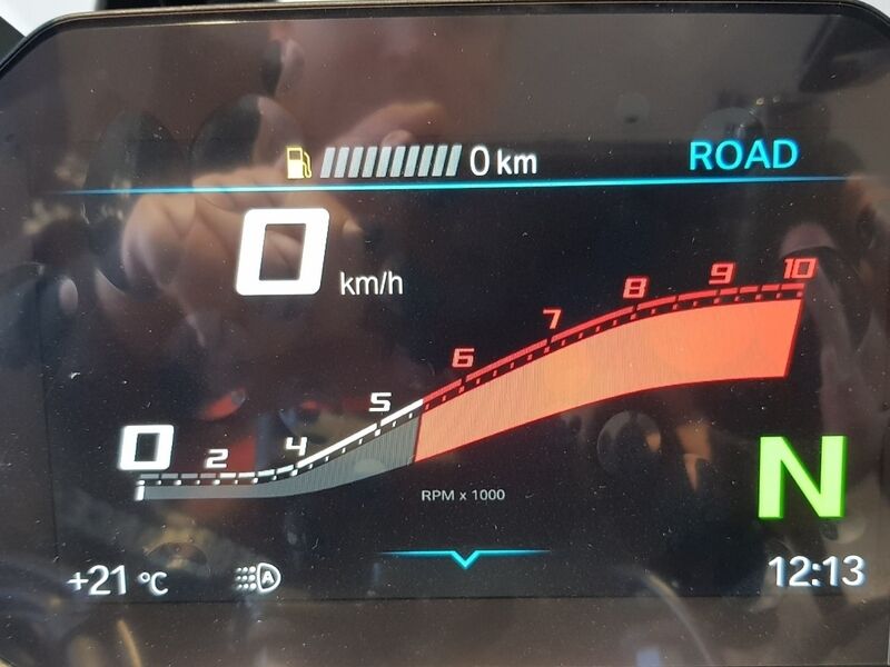 More views of BMW F 900 XR