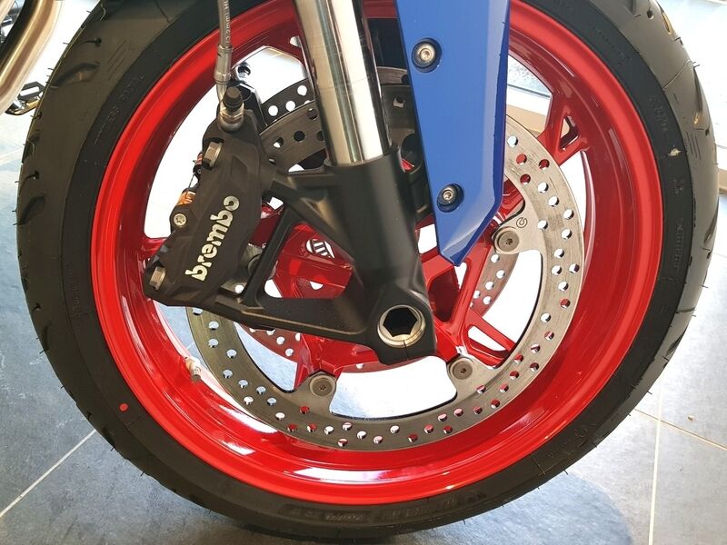 More views of BMW F 900 XR