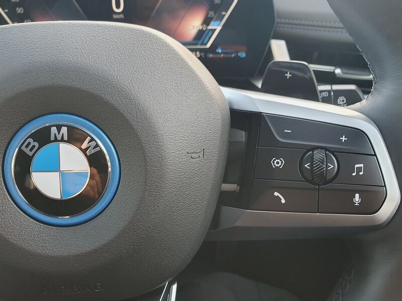 More views of BMW X1