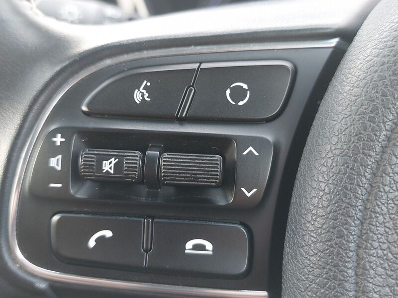 More views of Kia e-Niro