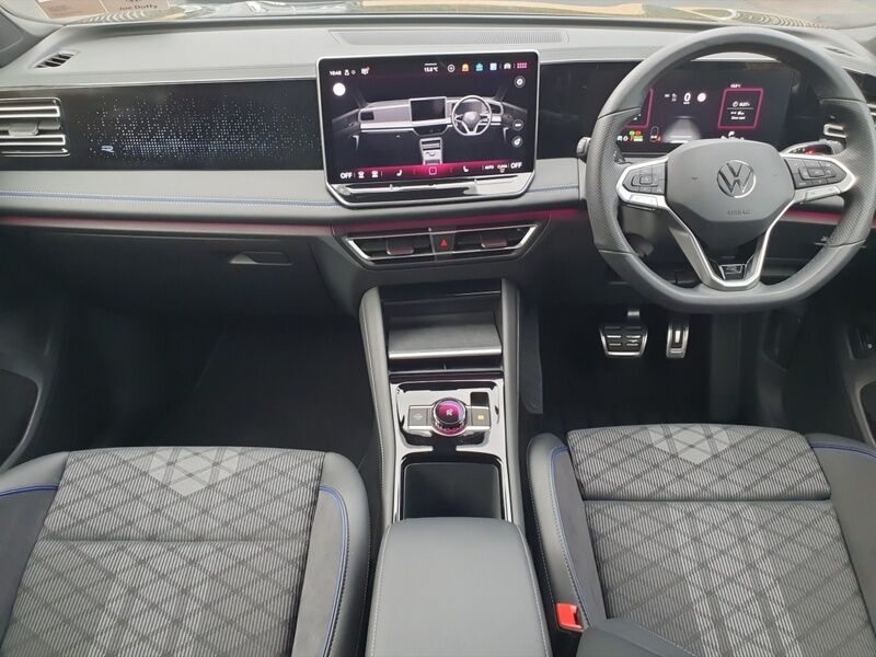 More views of Volkswagen Tiguan