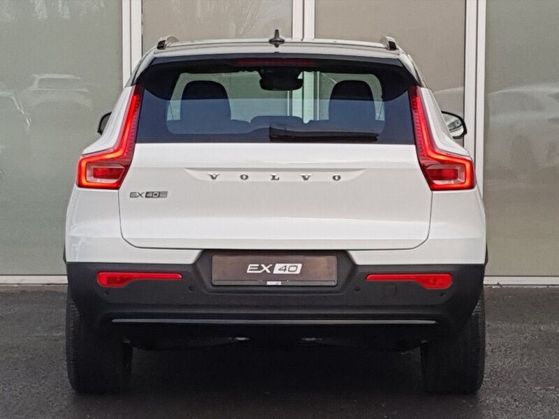 More views of Volvo EX40