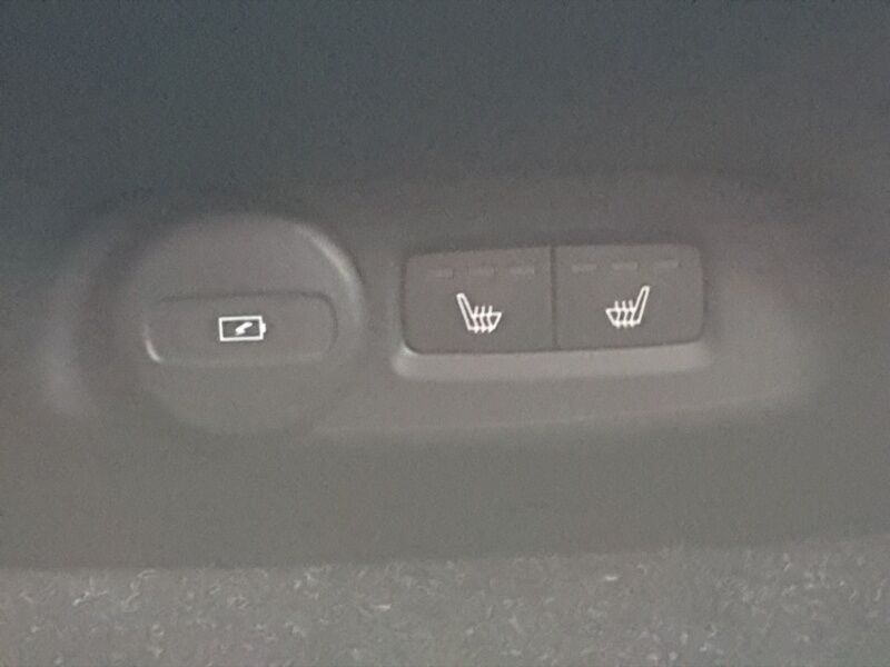 More views of Volvo EX40