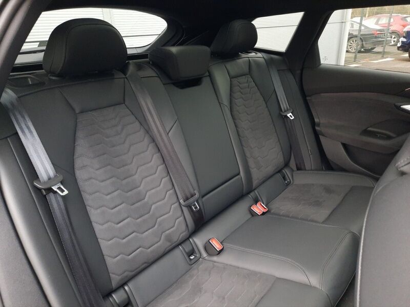 More views of Audi A6 Avant e-tron