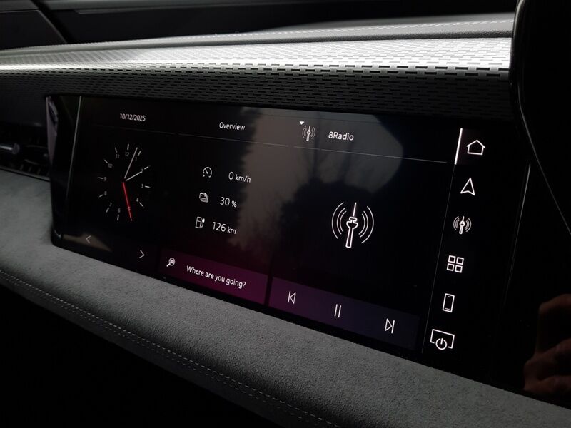 More views of Audi A6 Avant e-tron