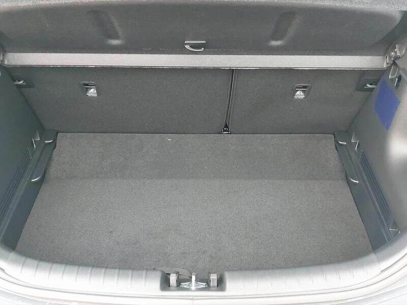 More views of Kia Rio