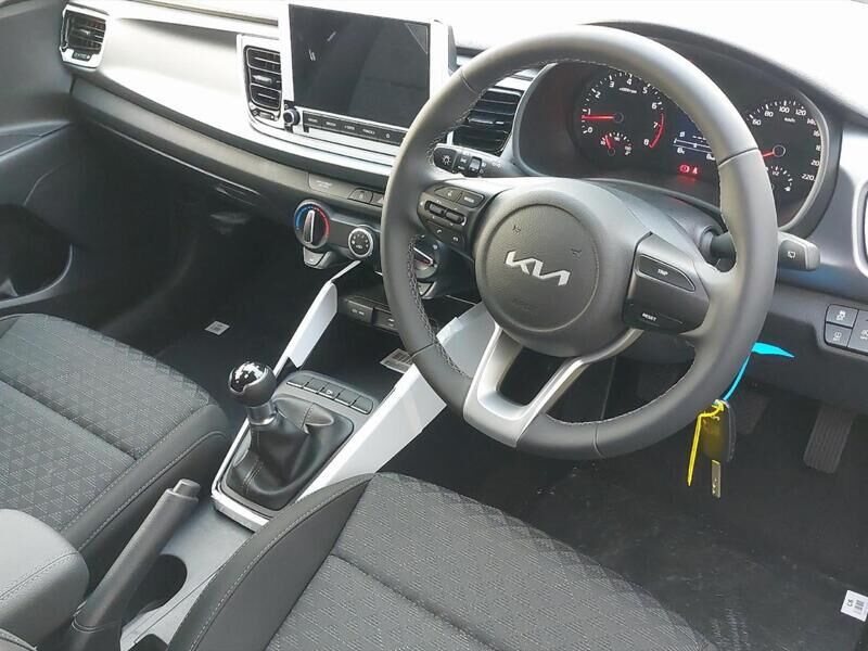 More views of Kia Rio