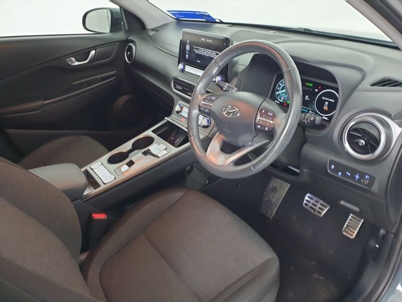 More views of Hyundai KONA