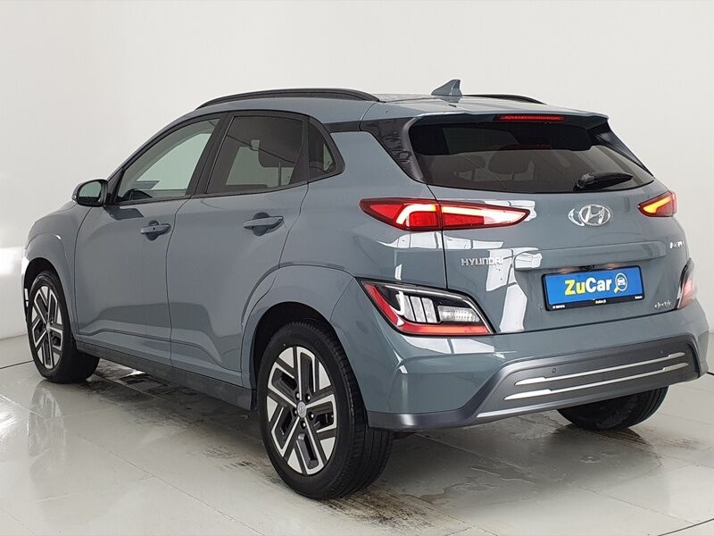 More views of Hyundai KONA