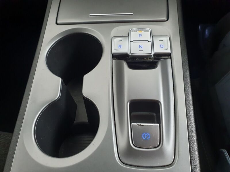 More views of Hyundai KONA