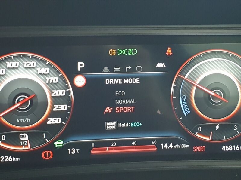 More views of Hyundai KONA