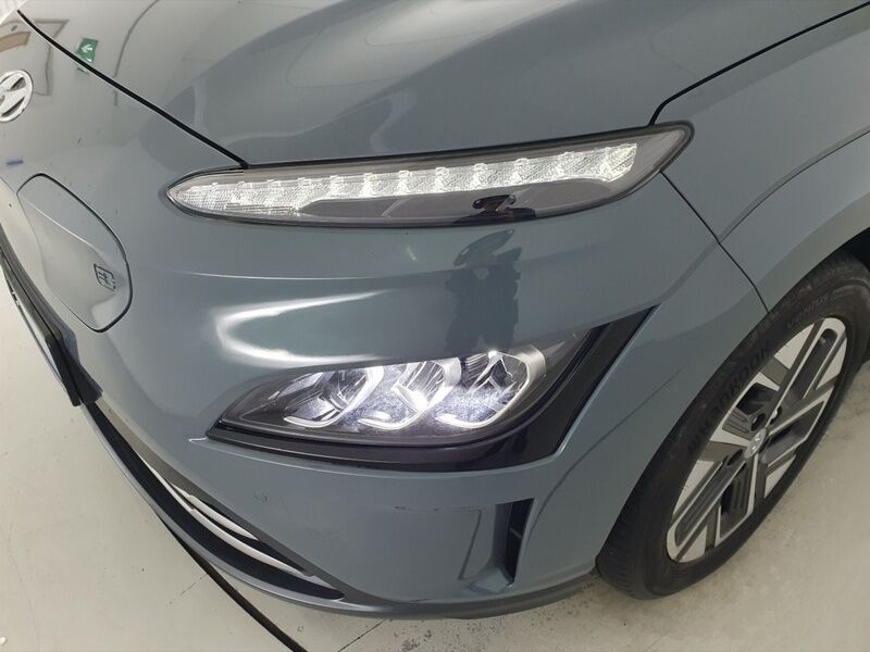 More views of Hyundai KONA