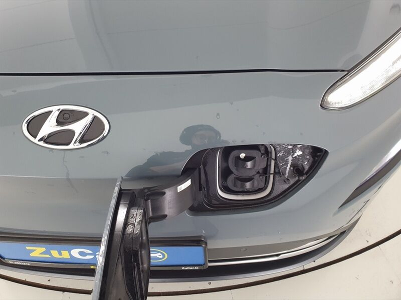 More views of Hyundai KONA