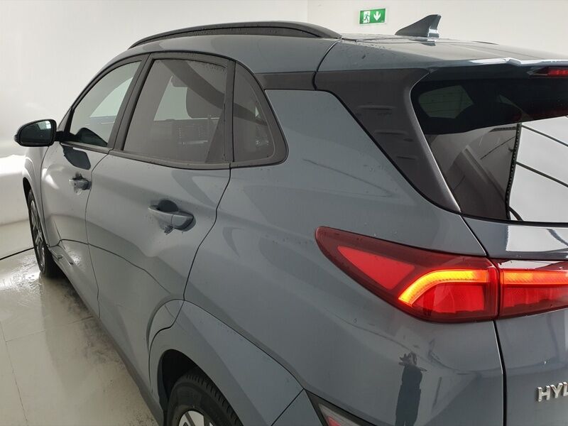 More views of Hyundai KONA