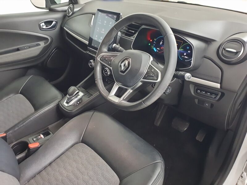 More views of Renault Zoe