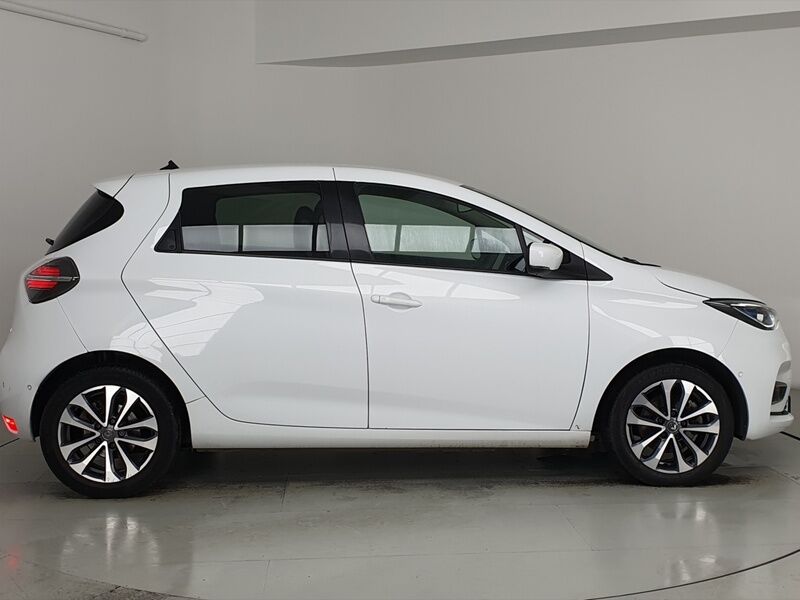 More views of Renault Zoe