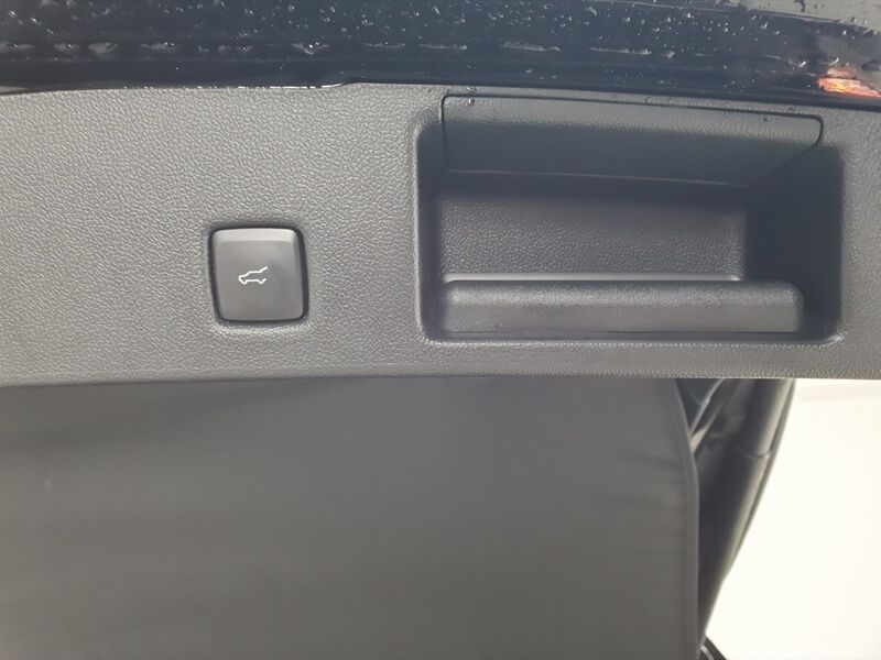 More views of Ford Kuga