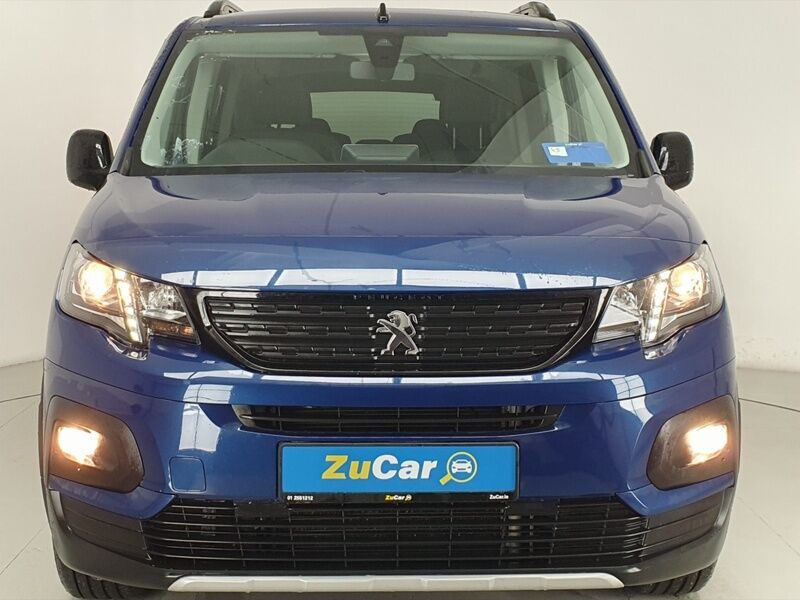 More views of Peugeot Rifter