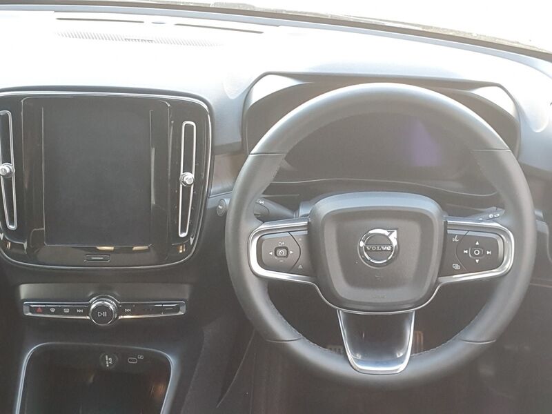 More views of Volvo C40