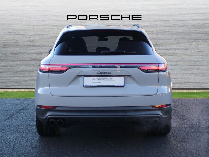 More views of Porsche Cayenne