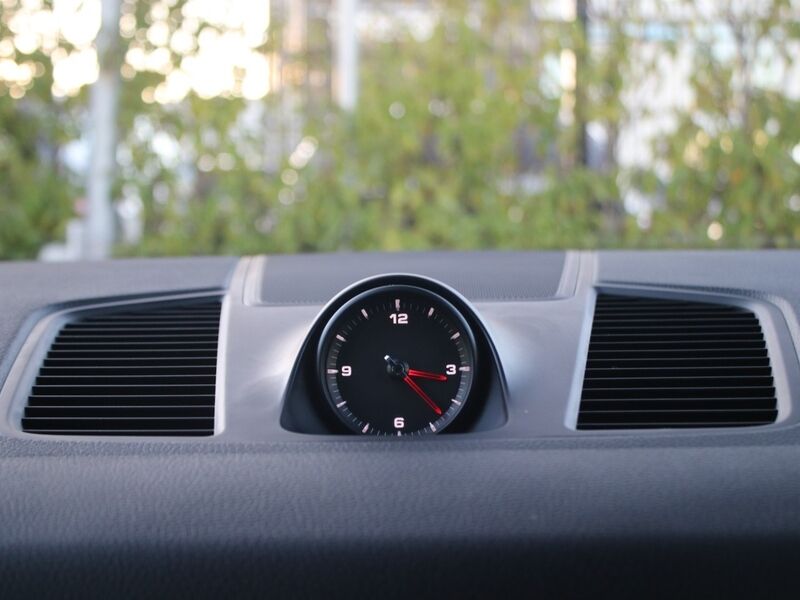 More views of Porsche Cayenne