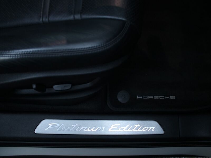 More views of Porsche Cayenne