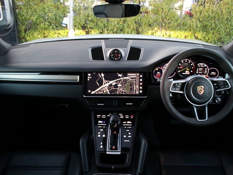 More views of Porsche Cayenne