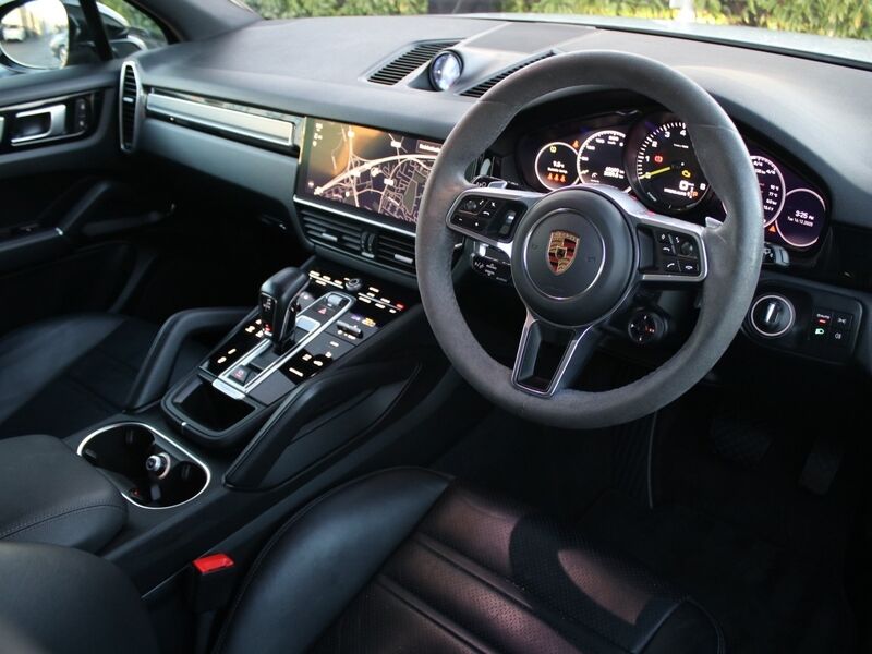 More views of Porsche Cayenne