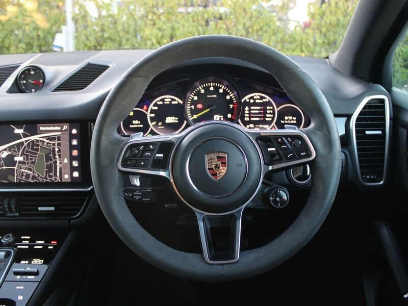 More views of Porsche Cayenne