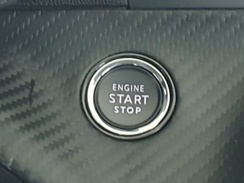 More views of Peugeot 208