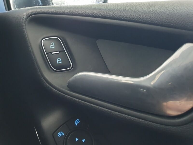 More views of Ford Fiesta