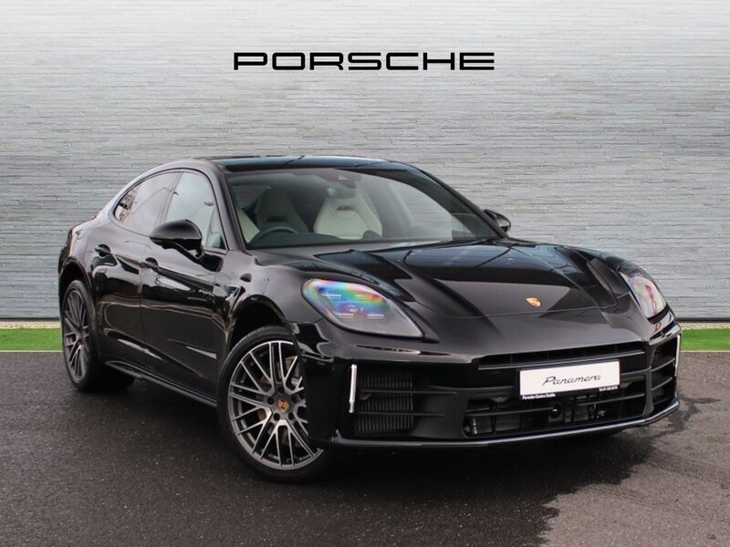 More views of Porsche Panamera