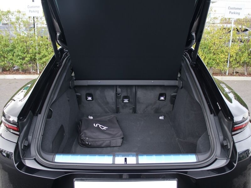 More views of Porsche Panamera