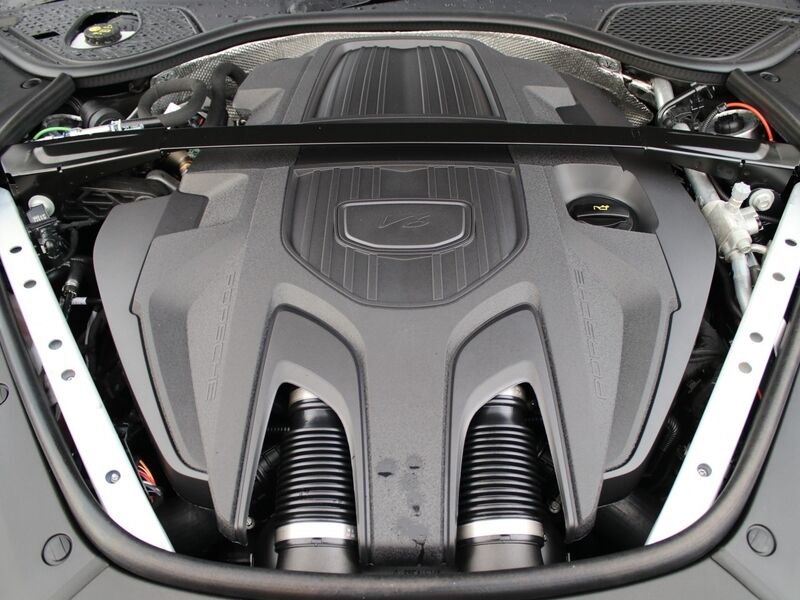 More views of Porsche Panamera