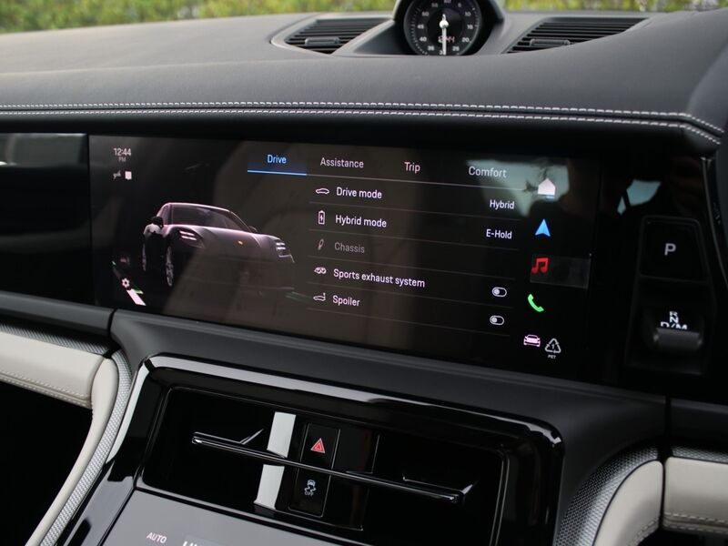 More views of Porsche Panamera