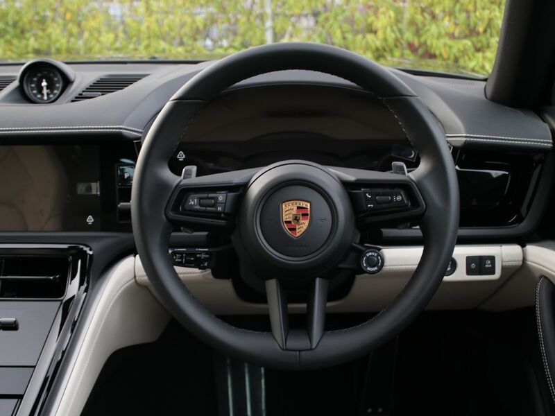 More views of Porsche Panamera