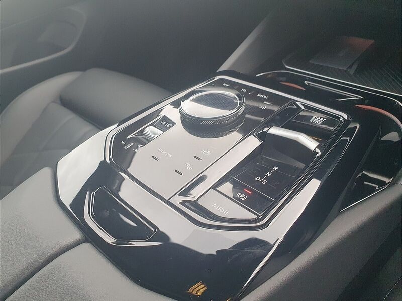 More views of BMW 5-Series