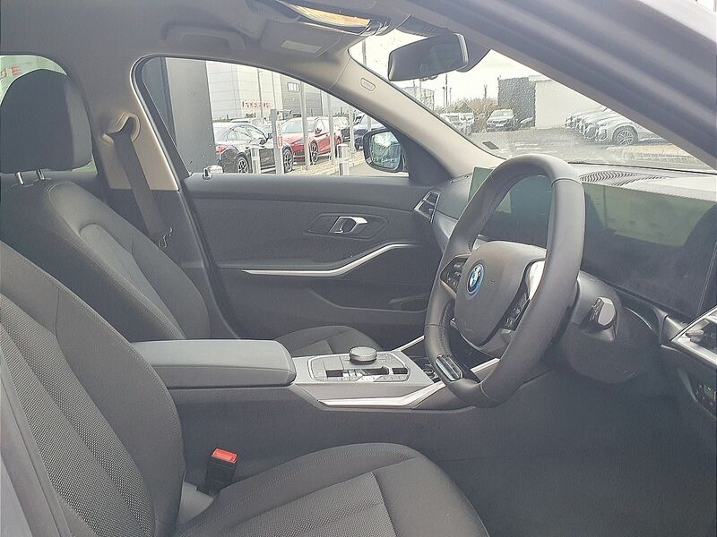 More views of BMW 3-Series