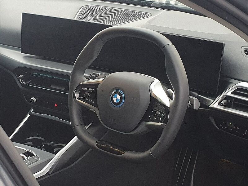 More views of BMW 3-Series