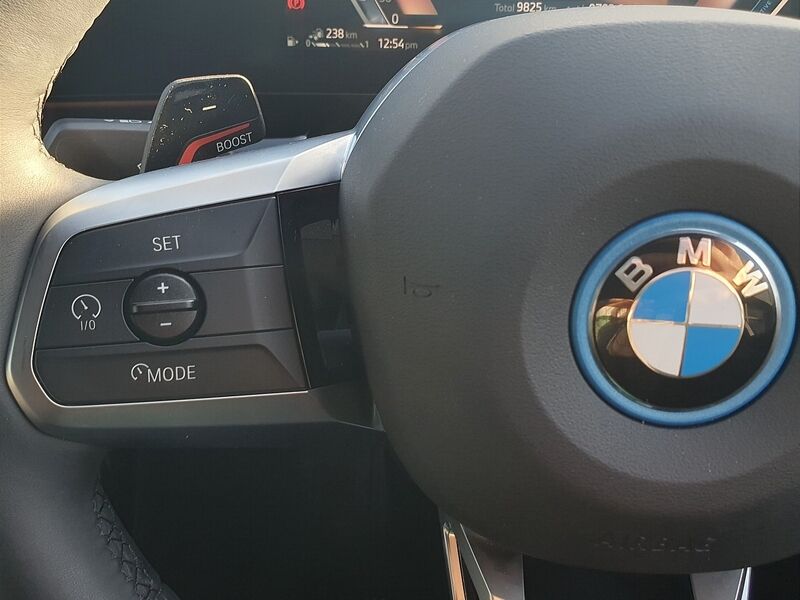 More views of BMW X1