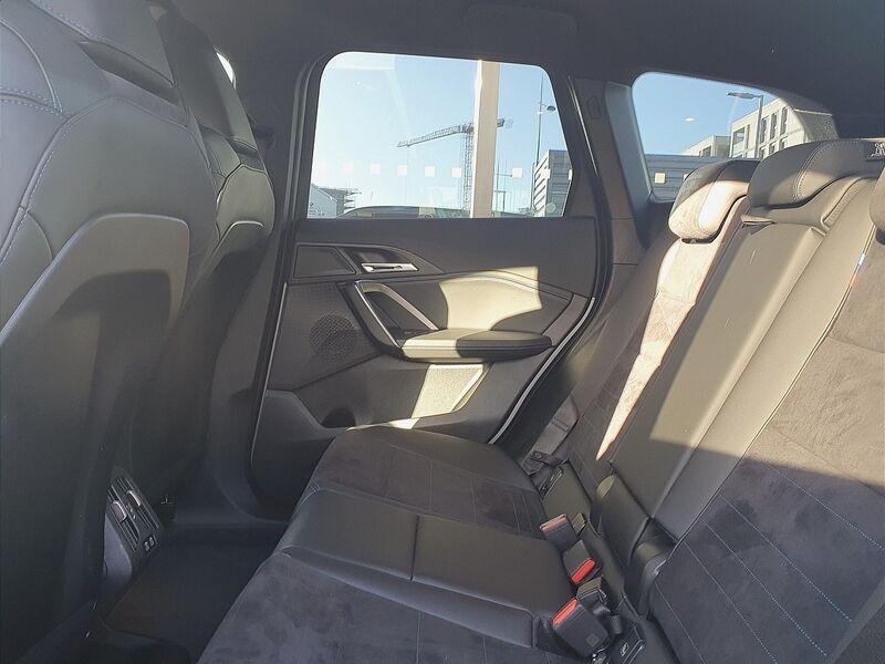 More views of BMW X1