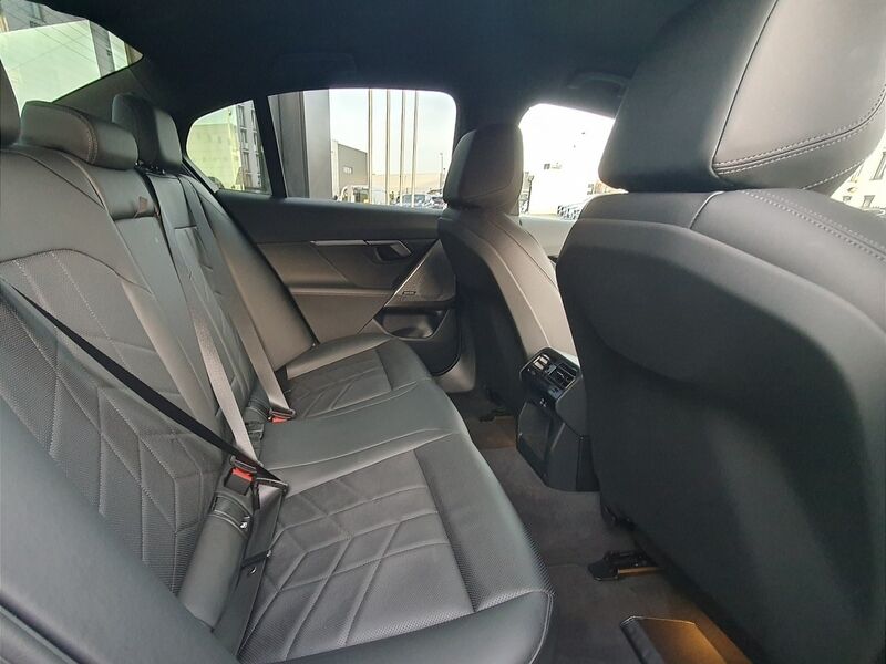 More views of BMW 5-Series