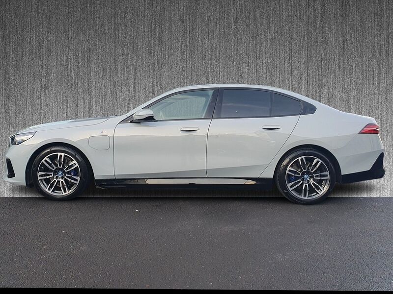 More views of BMW 5-Series