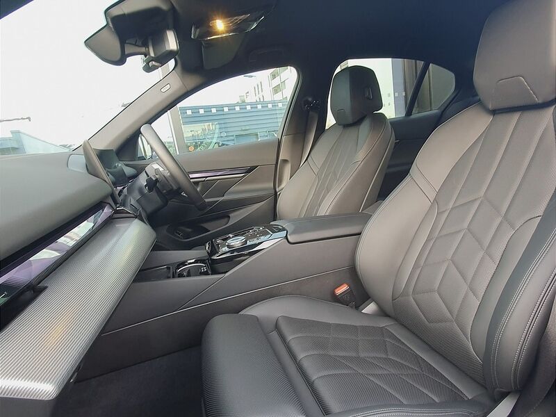 More views of BMW 5-Series