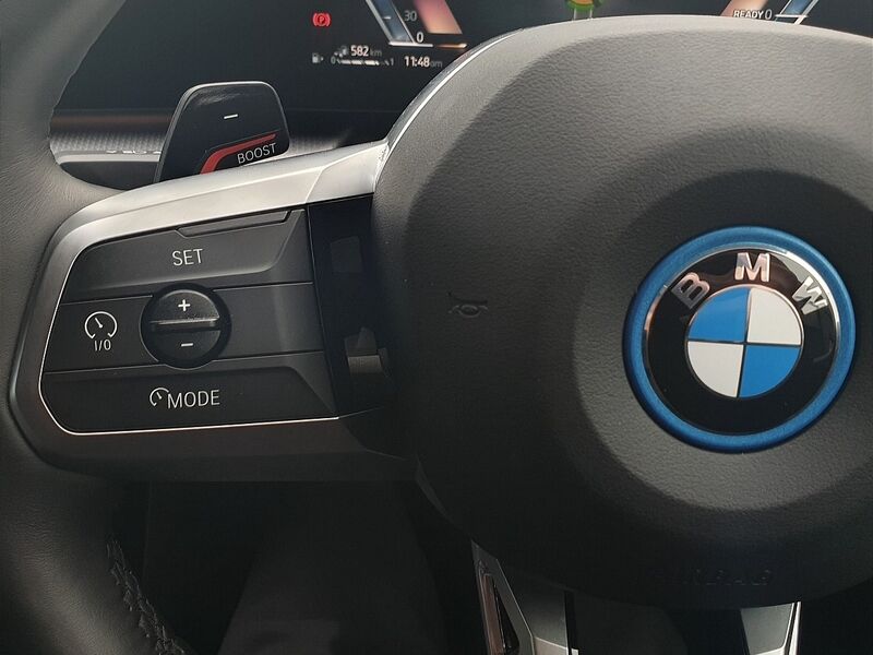 More views of BMW X1
