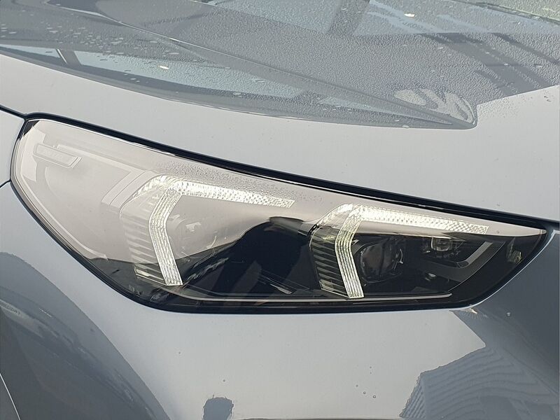 More views of BMW X1